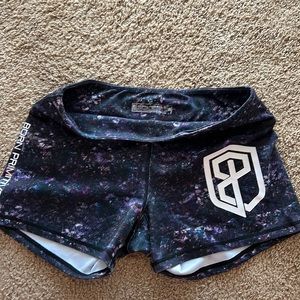 Born primitive shorts